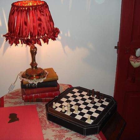 La Maison De Justine Murat (Cantal) Bagian luar foto